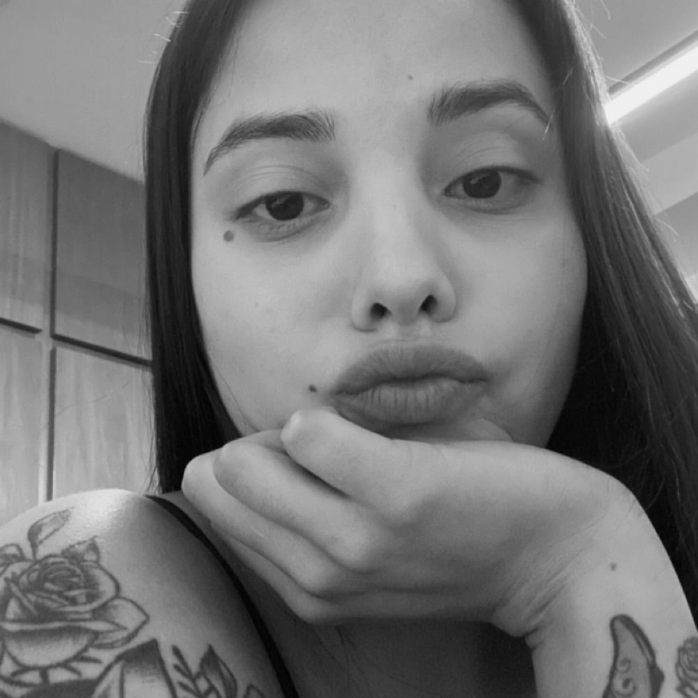 Julia Lourenço 