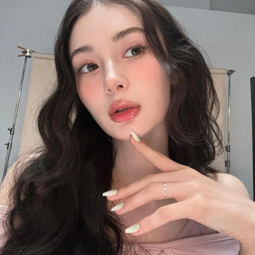 Aradea Nindia Lewis