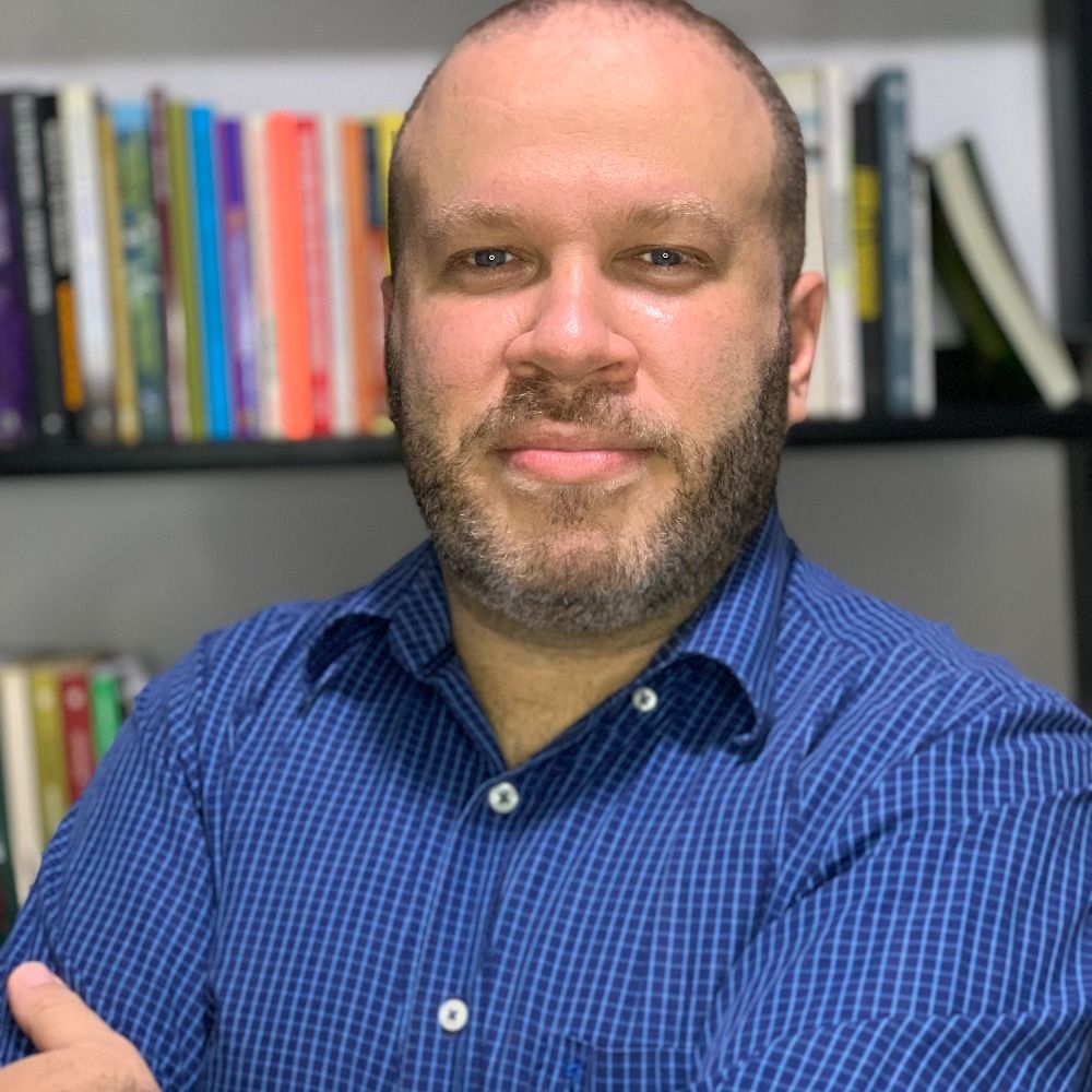 Prof. Guilherme Galvão Lopes 