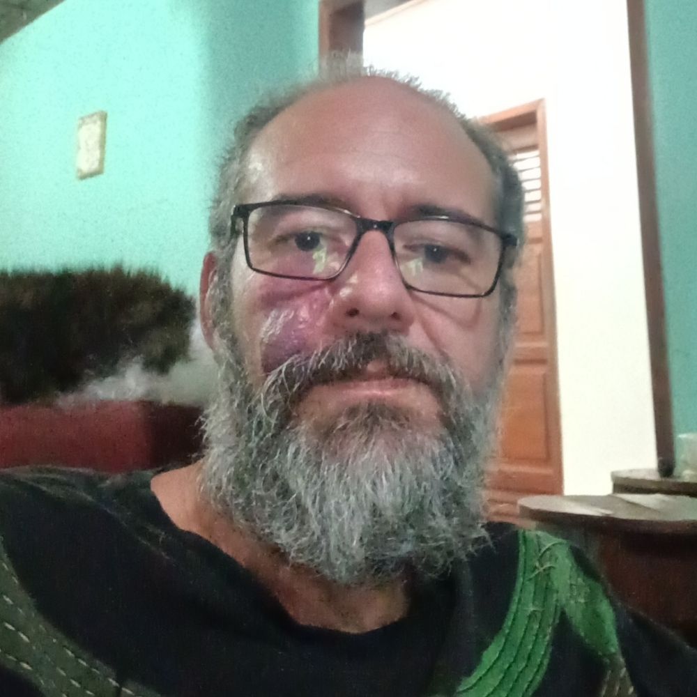 Ricardo Esquivel 