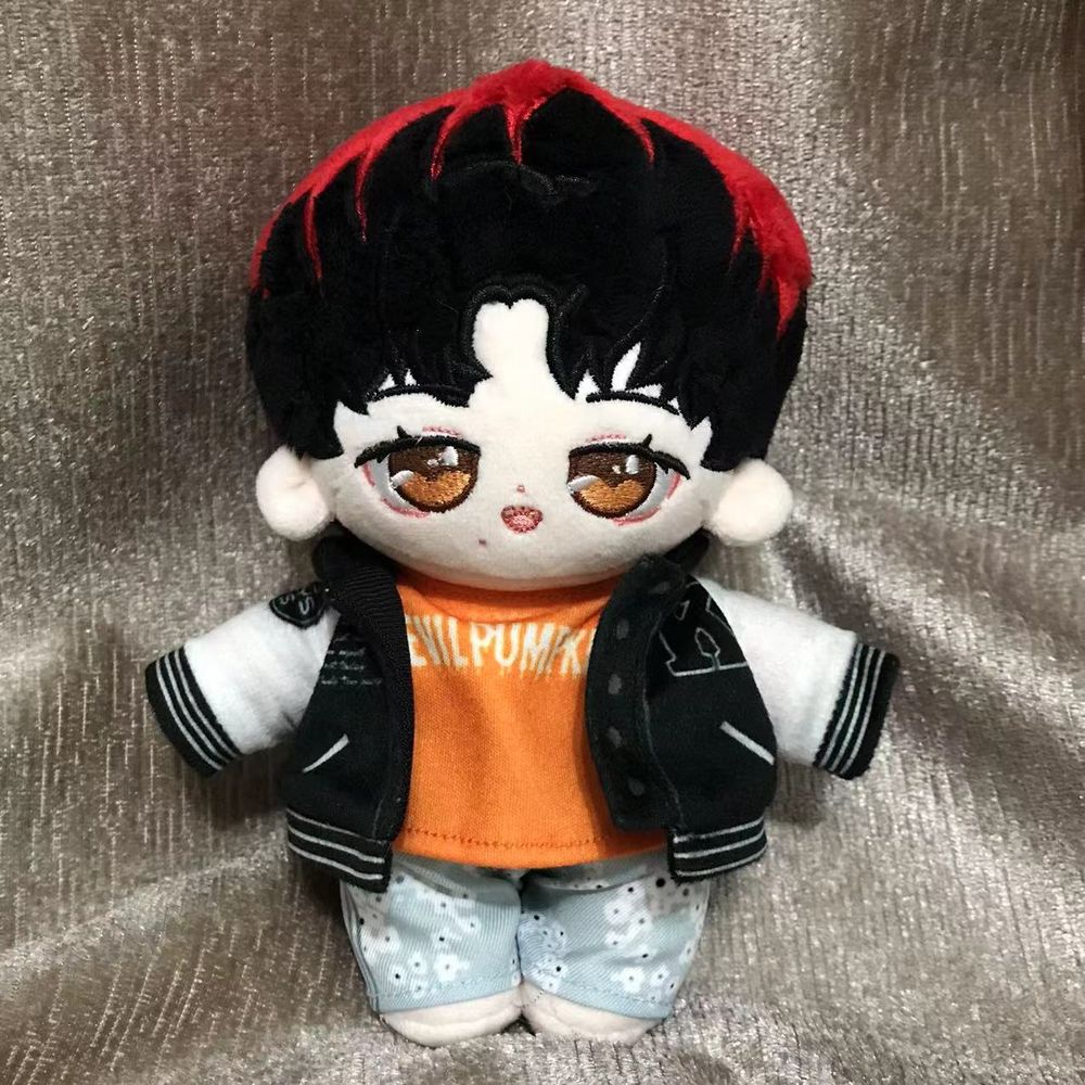 Custom plsuh toy-Lisa Guan