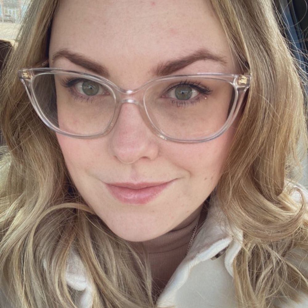 Becky Gelke
