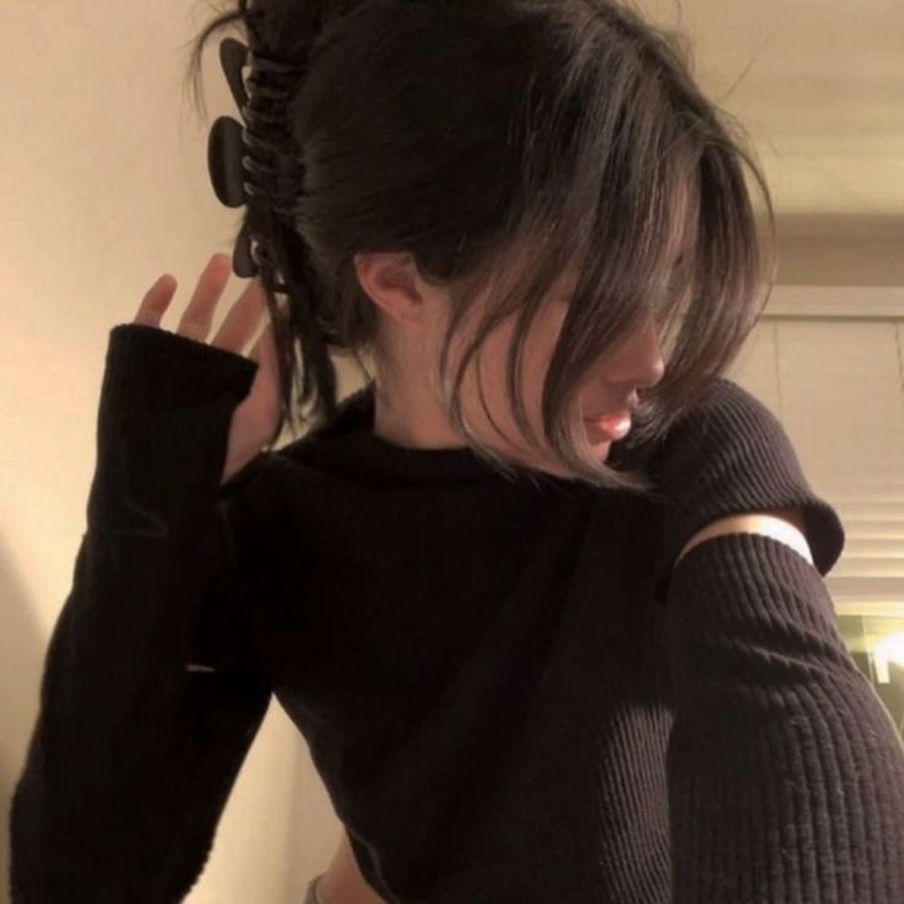 yse  ✦