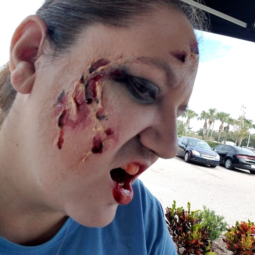 Zombikat_Delightinfright