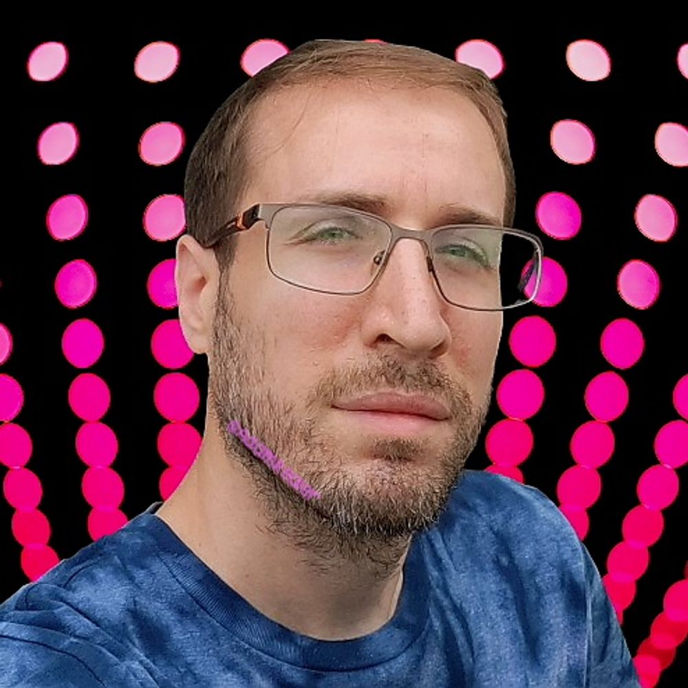 🏳️‍🌈 Adam Realer 😈
