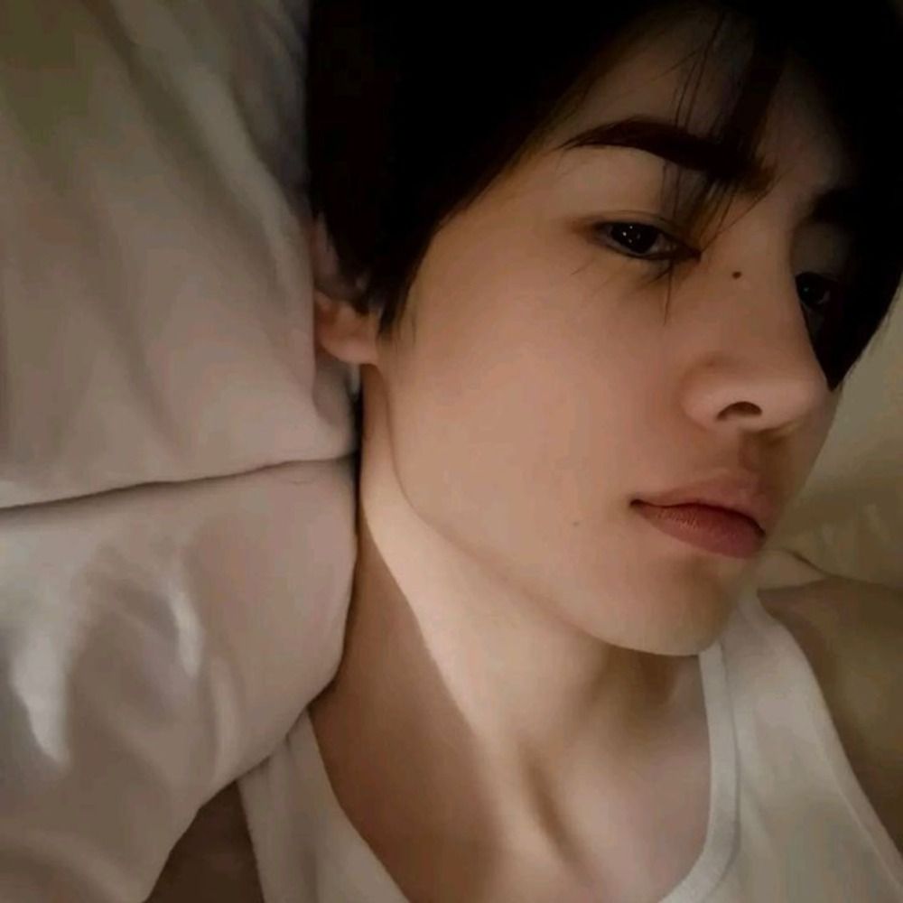 ㅤv k y ㅤ୨୧