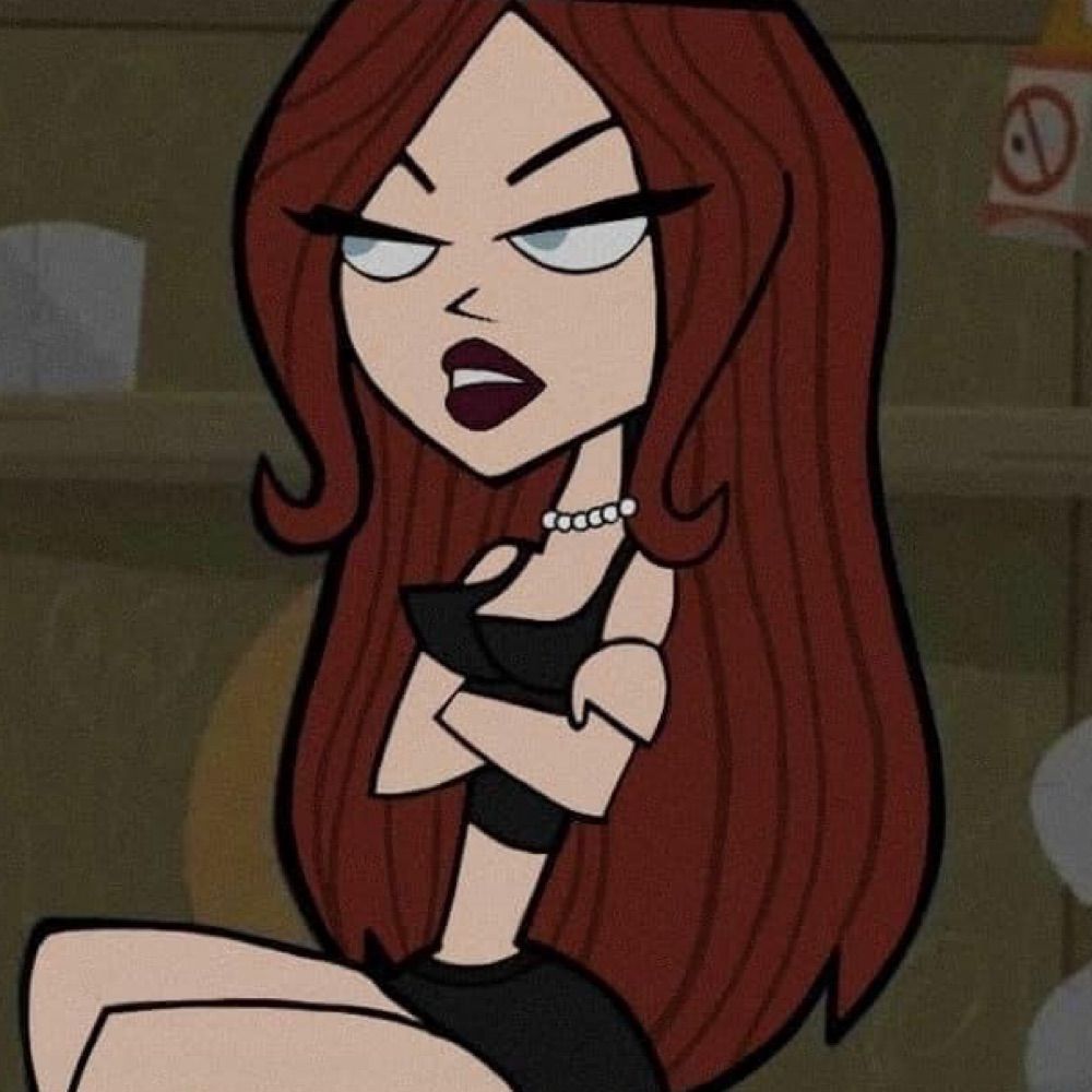 •  femme fatale 🖤🔪