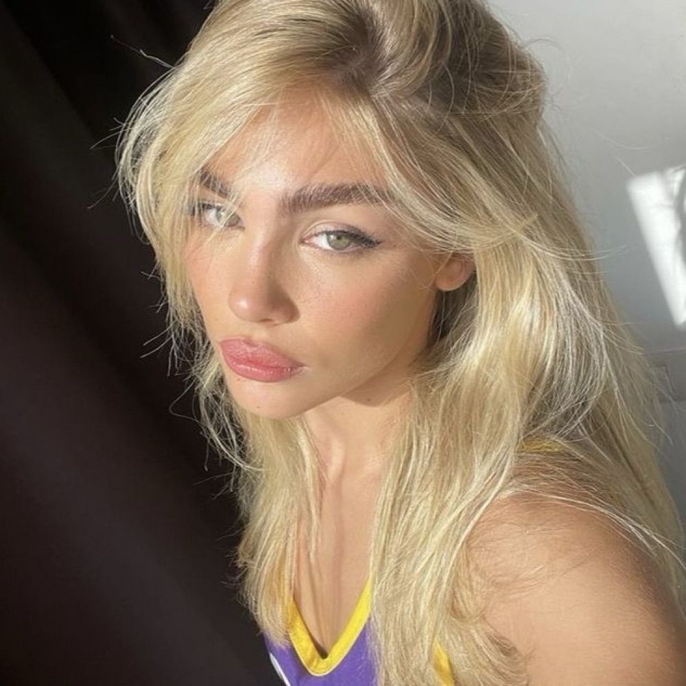 simona