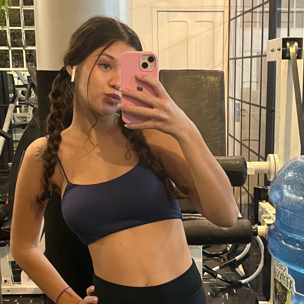 júlia 🩷