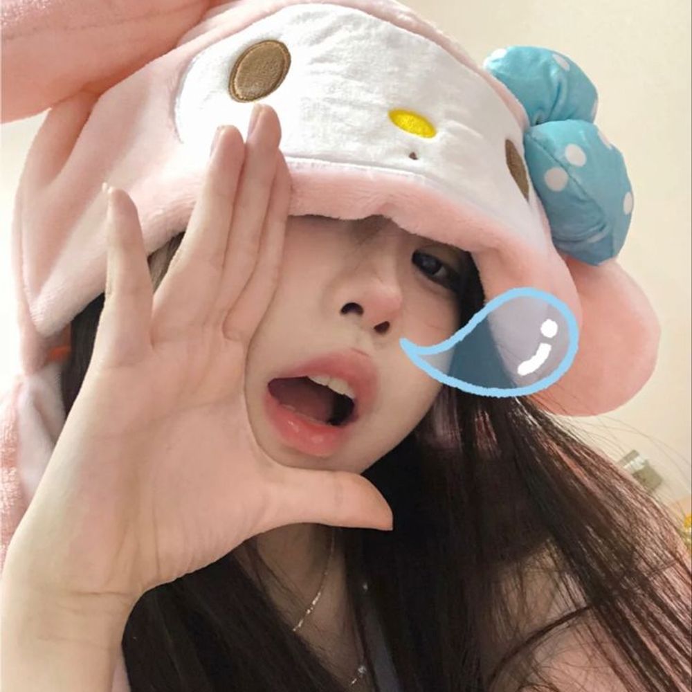 lala ✧₊⁺
