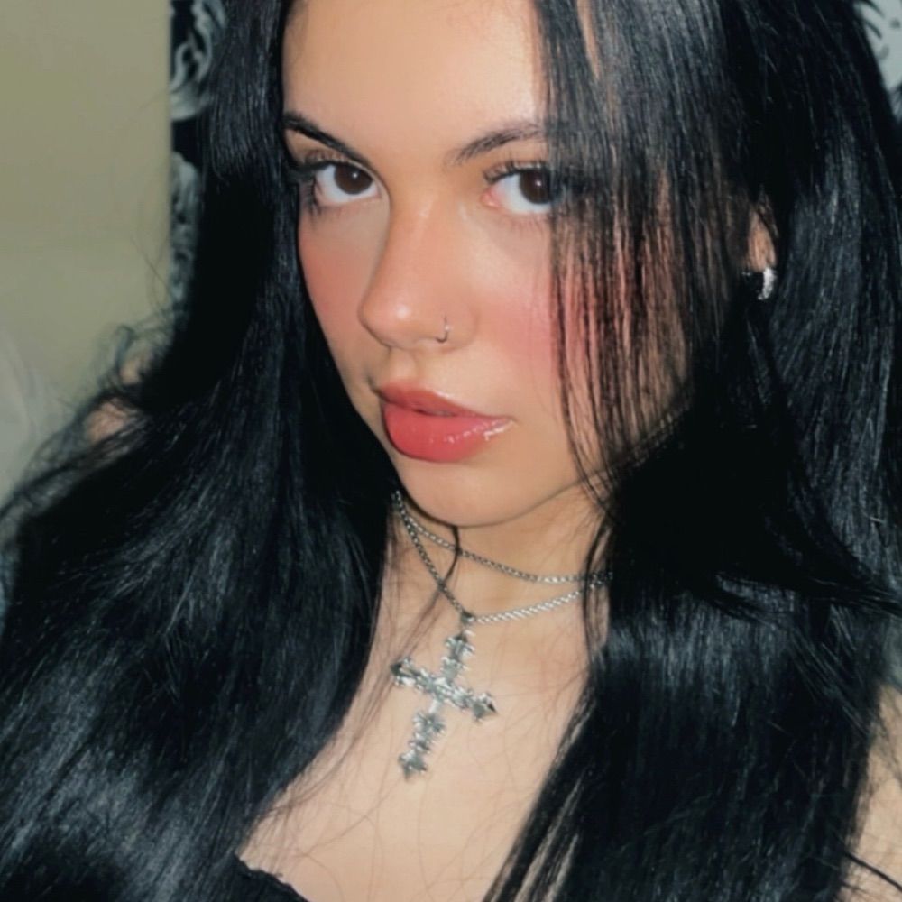 Amora 🍇
