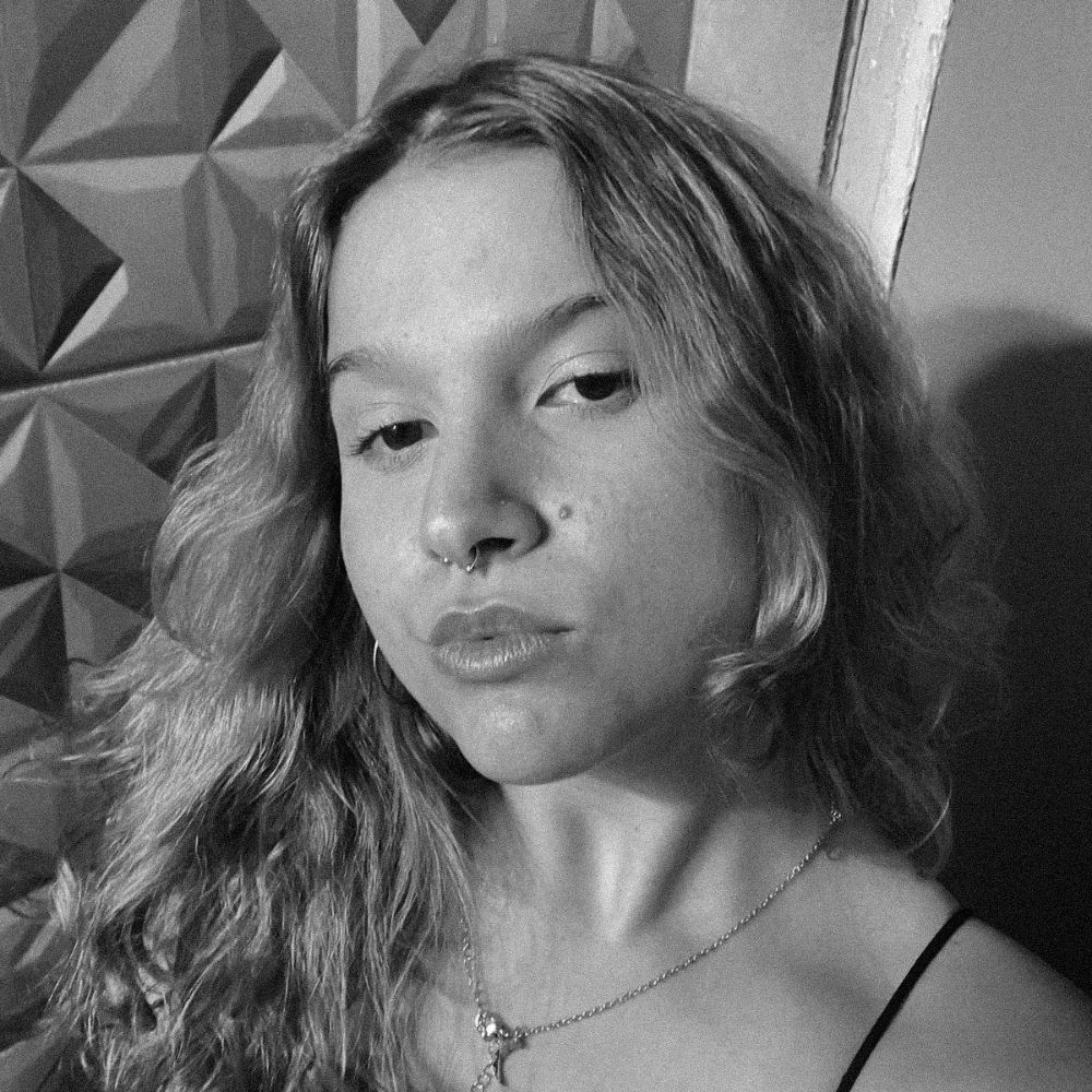 ɴɪɴɪ ʀᴇᴄʟᴀᴍᴀᴄ̧ᴏ̃ᴇs 💋