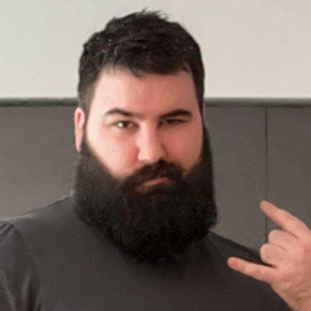 Dan 🐻➡️🐽