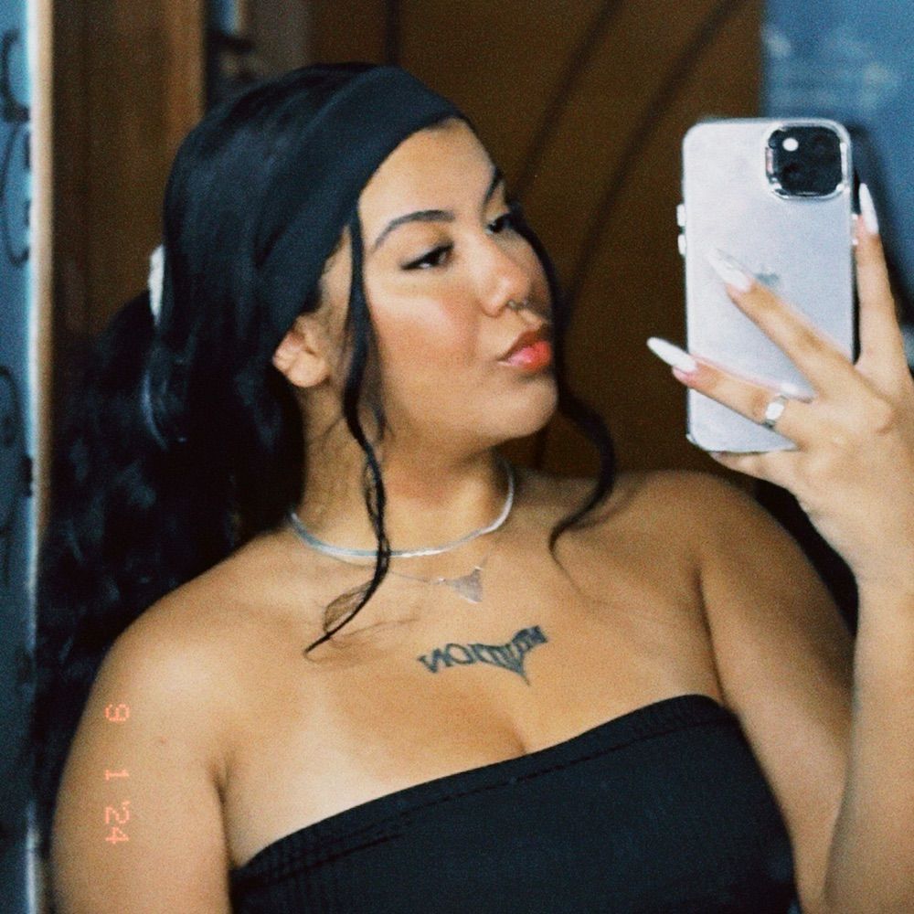  Nicollee Custodio