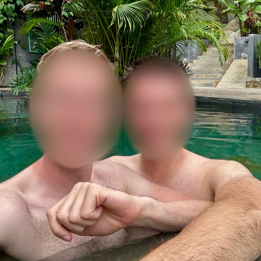 Naked Explorers