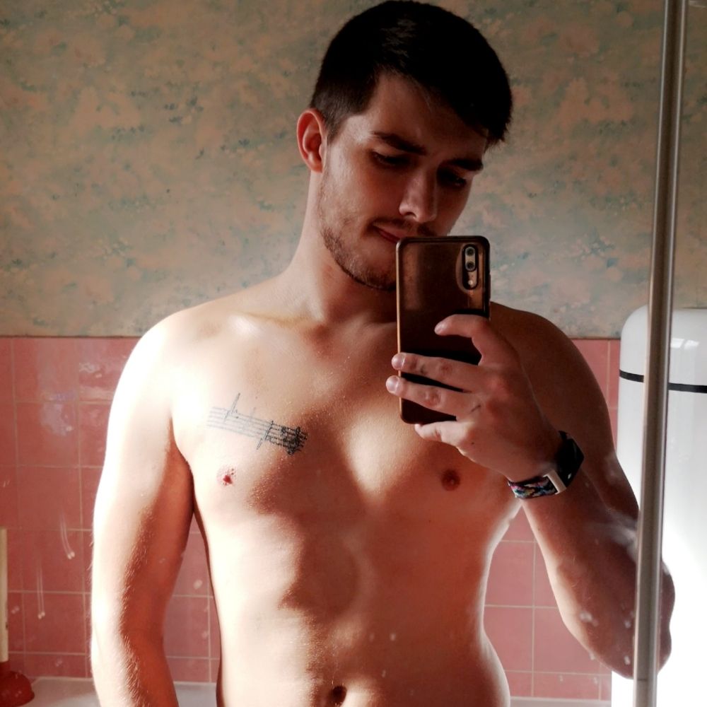 Izzi94