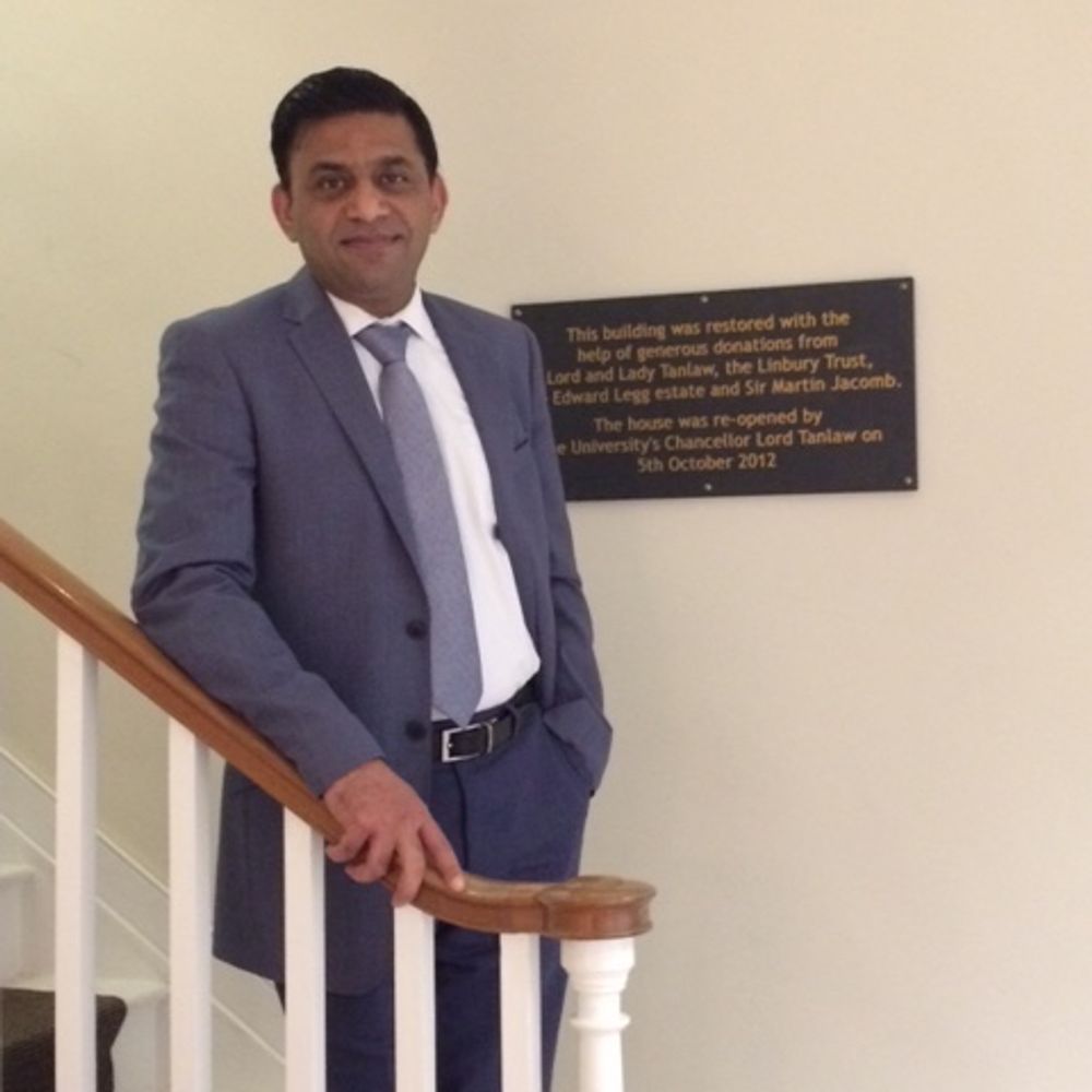 Dr Muhammad T. Mahmood