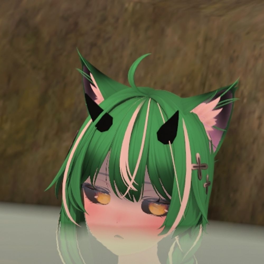 Awooffles 🏳️‍⚧️