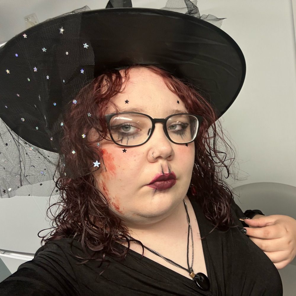 Emily (they/she)