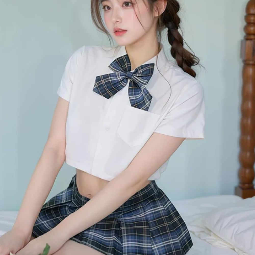 hitomi
