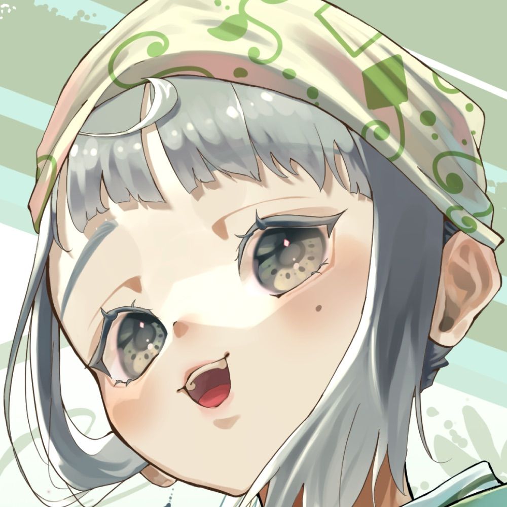 ひなこ🐣