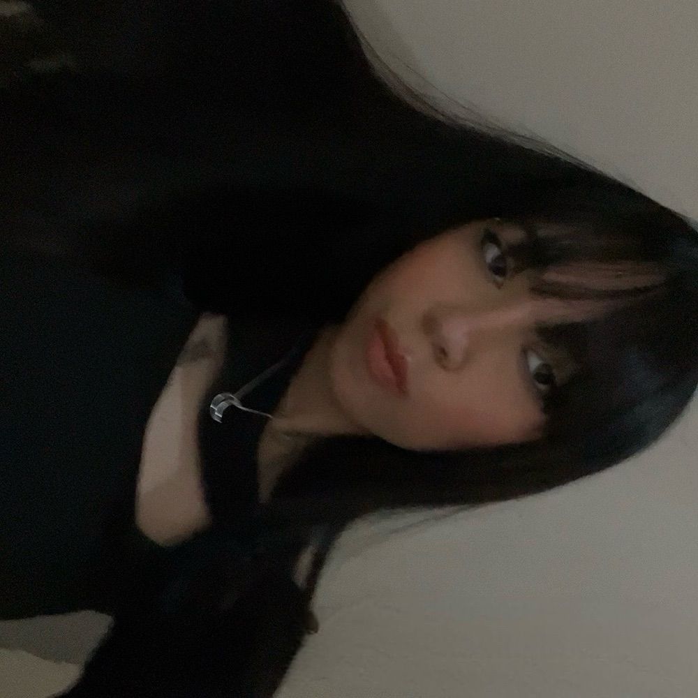 garota muito interrompida 