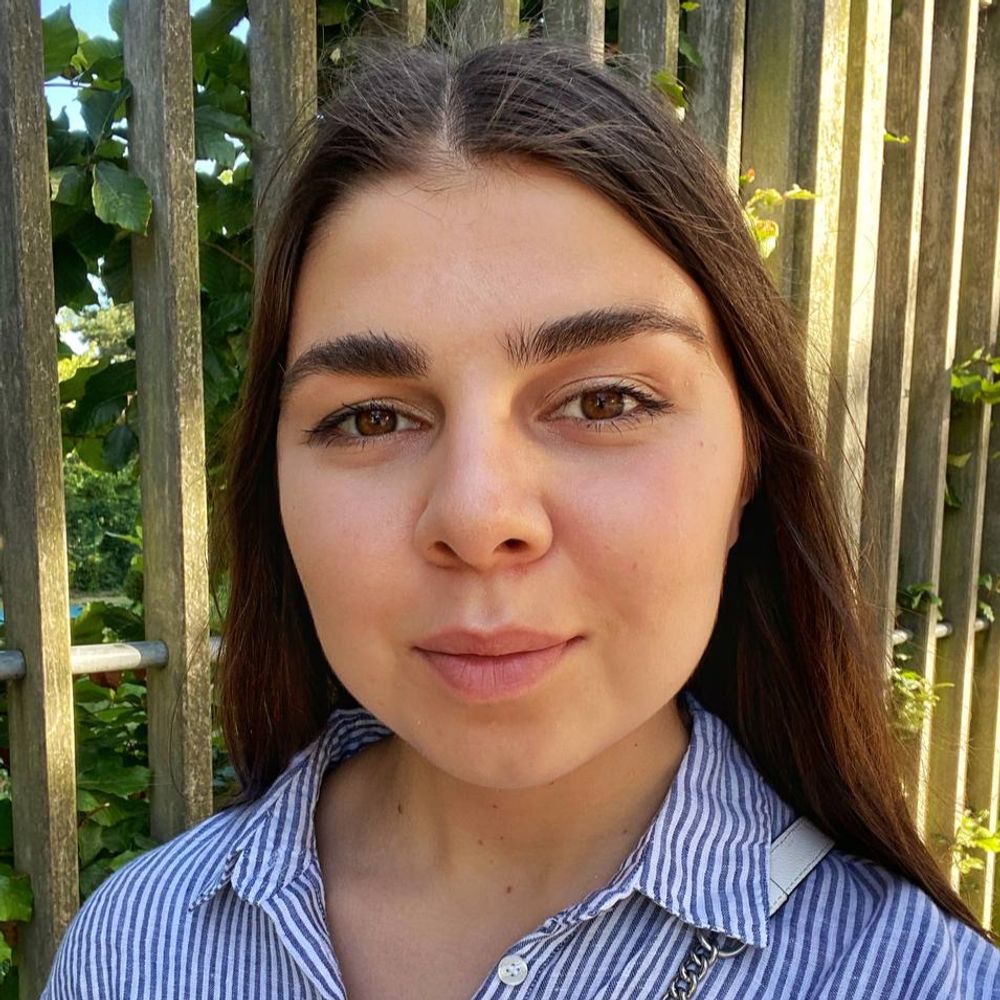 Dari (Darina Barkhatova)