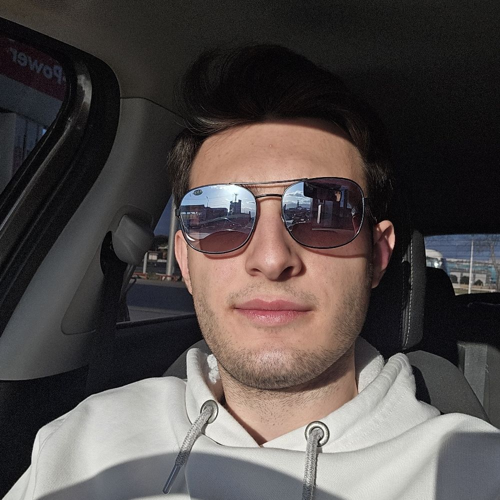 Hasan TOY