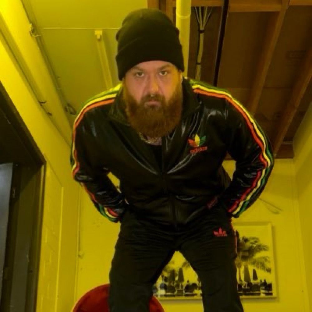 BEARDED:AU