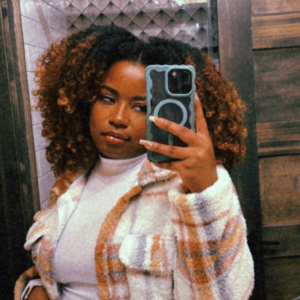 Zee The Esthie🫶🏽