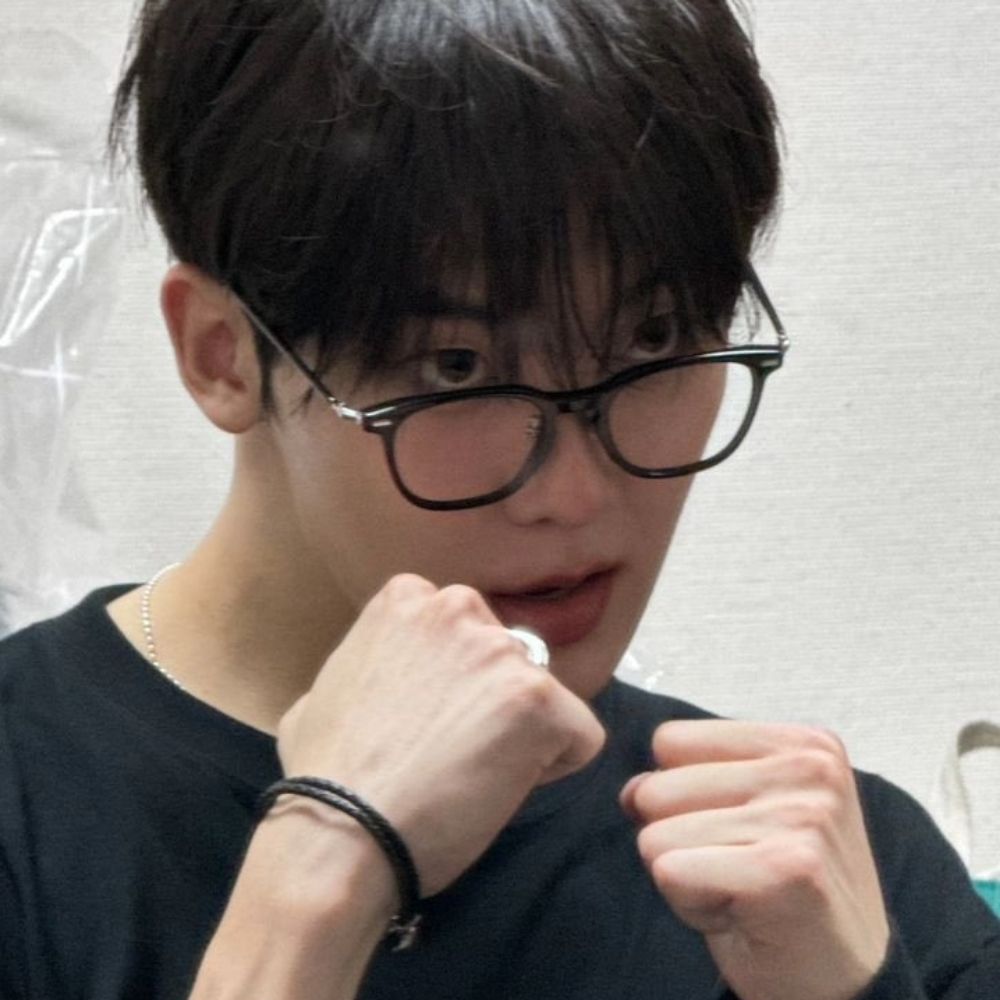 dino ★