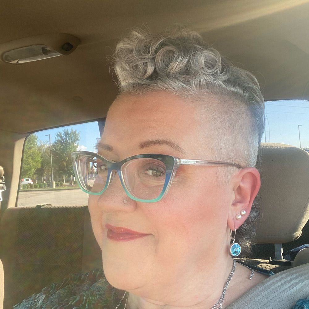 Laura B (she/her)
