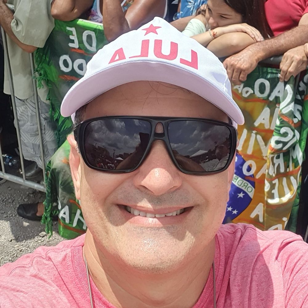 Luciano Medeiros