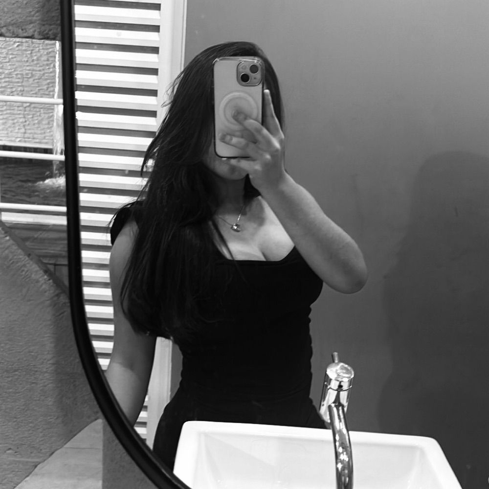 júlia