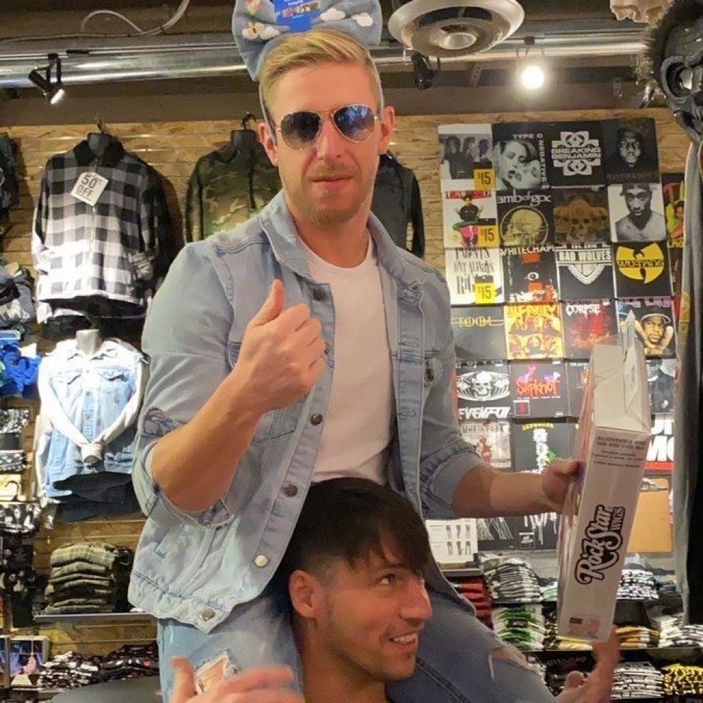 suplex BAYBEE 🍊🕶️💜🧇