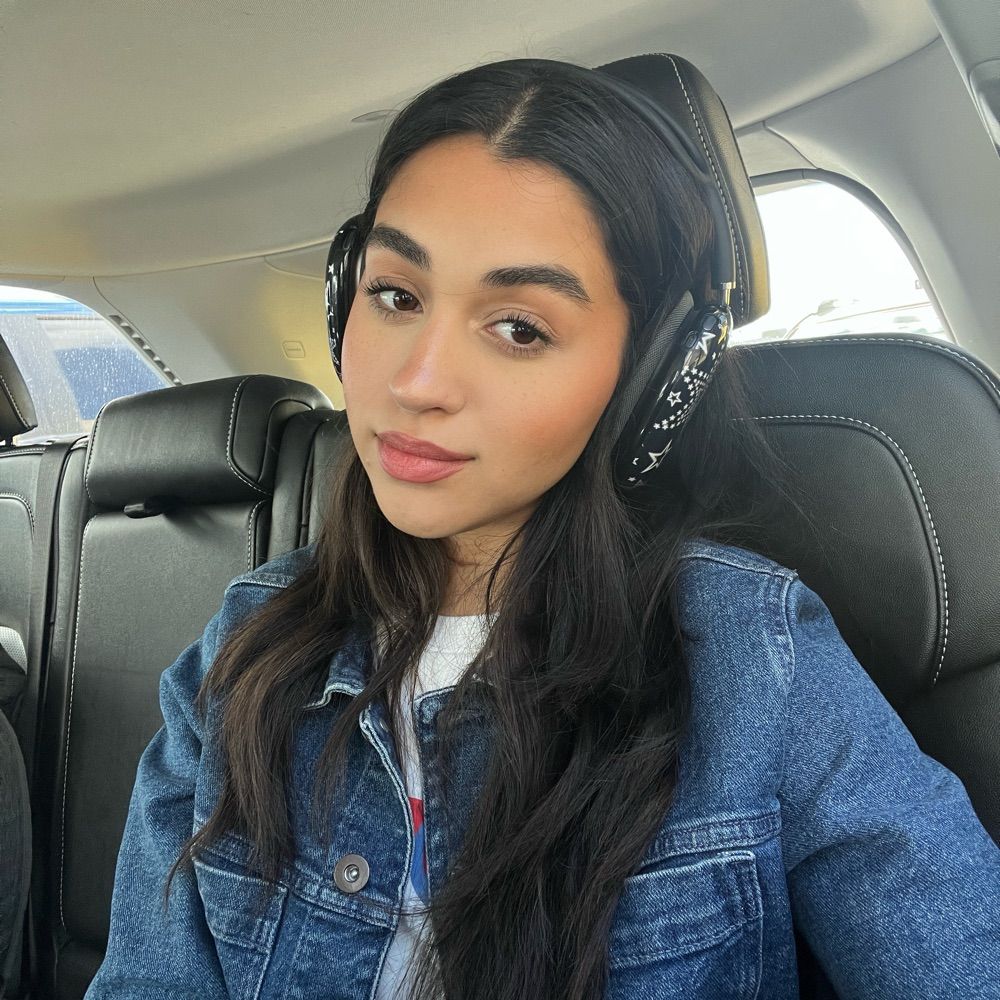 Alanis Sophia