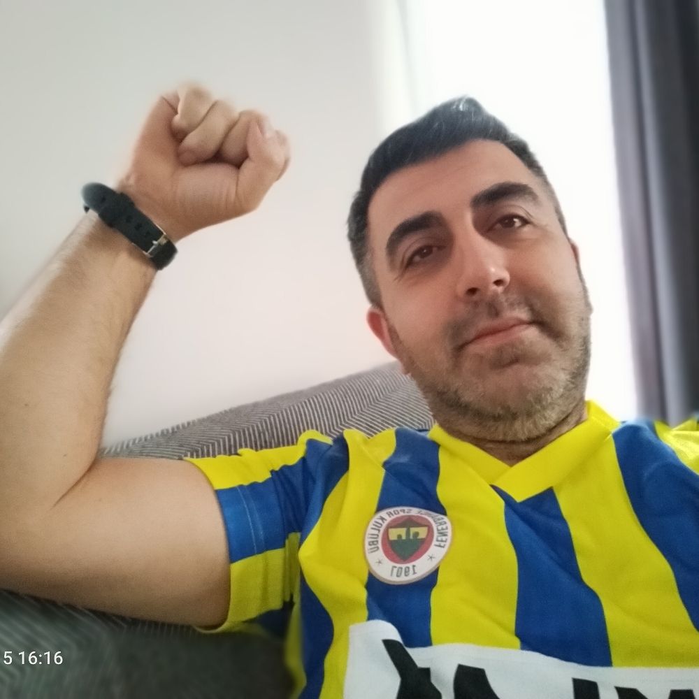 Özgür