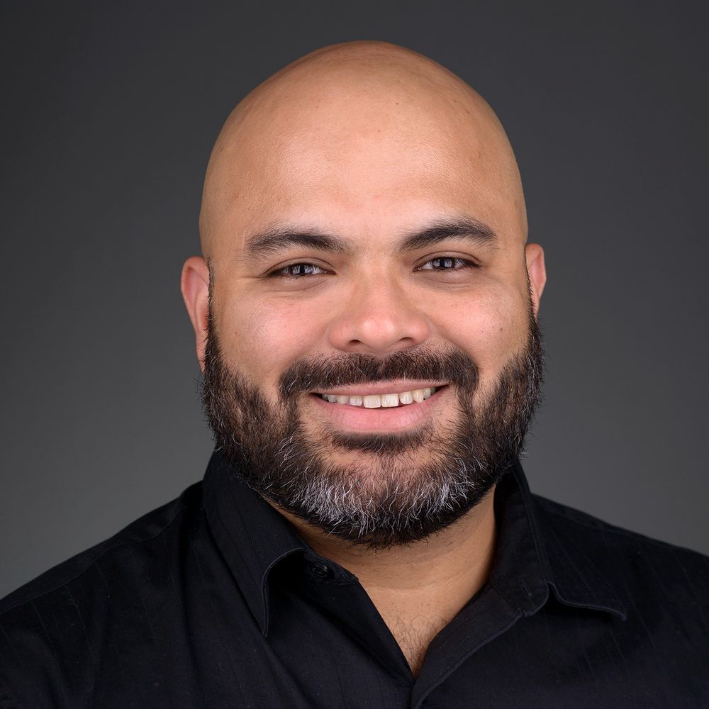 Luis Alvarado, PhD