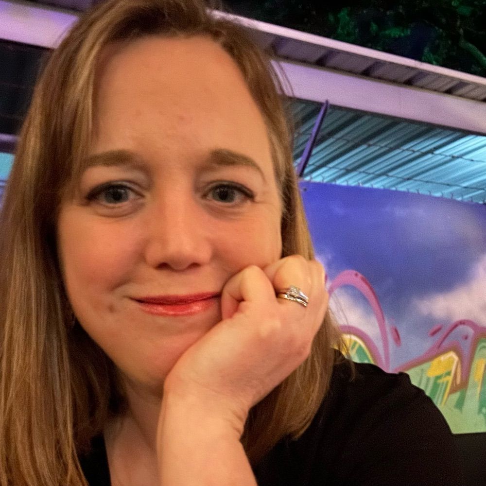 Lindsay O’Connor (she/her)