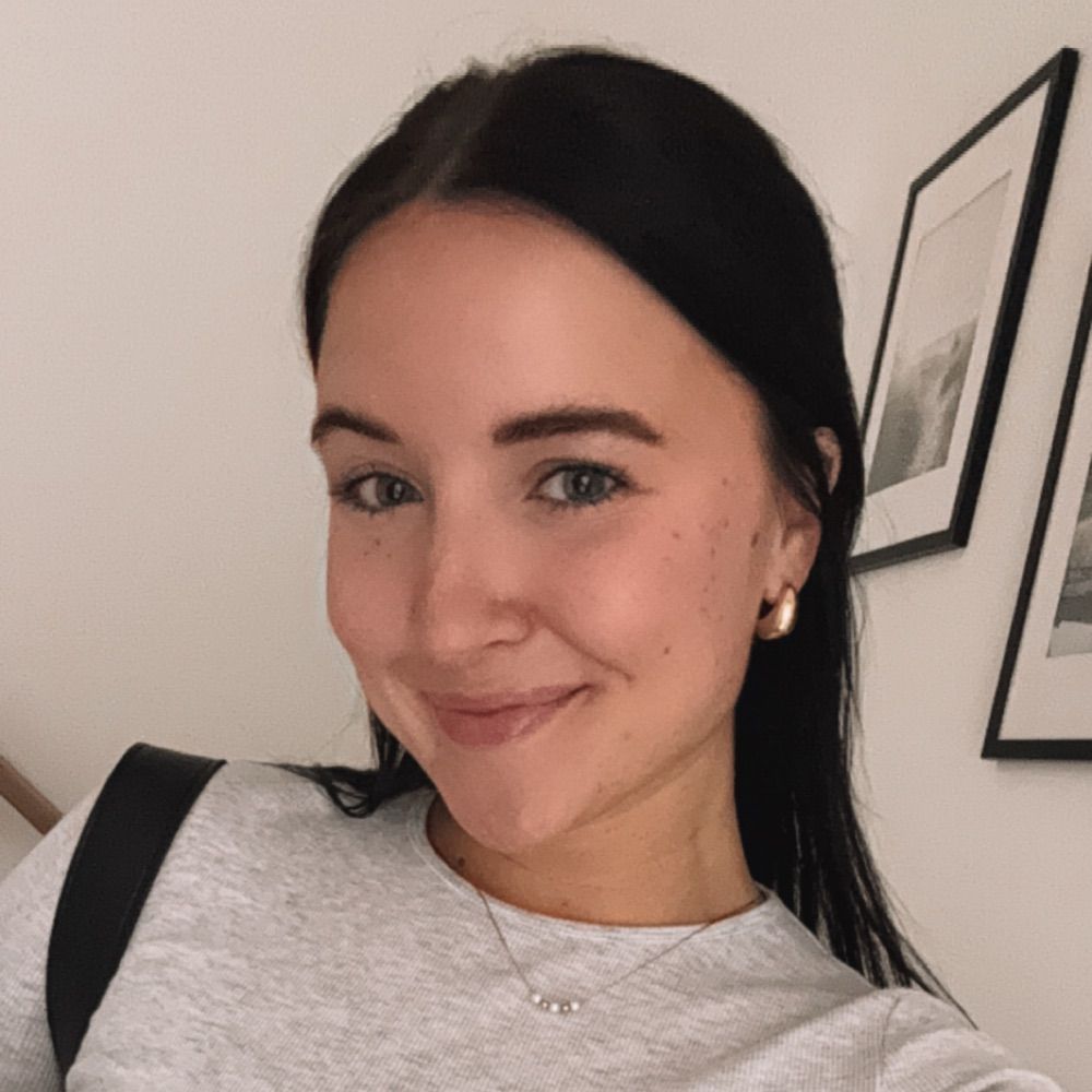 Sarah Tucker