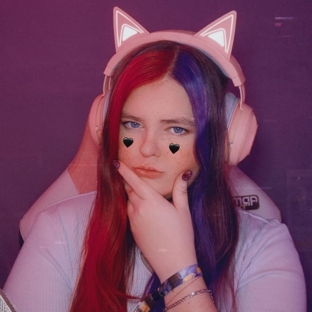 femmie 🌙 🎗