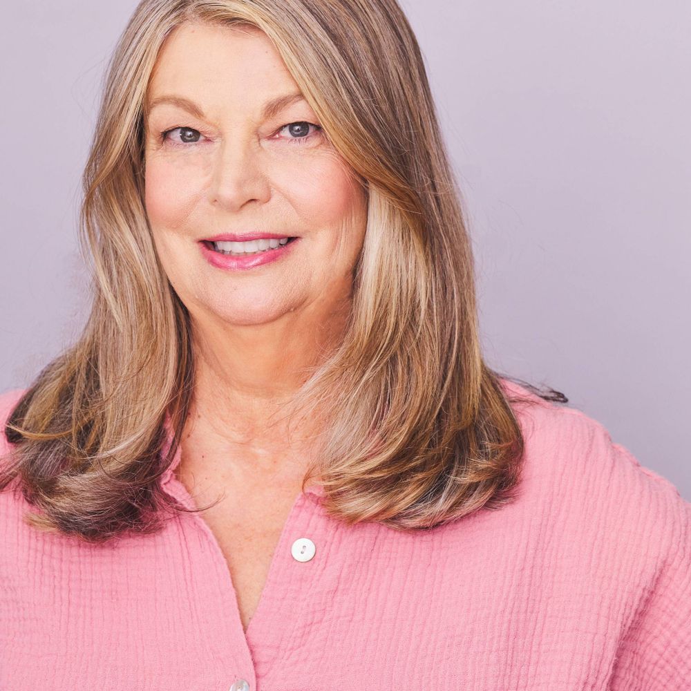 Linda Graves