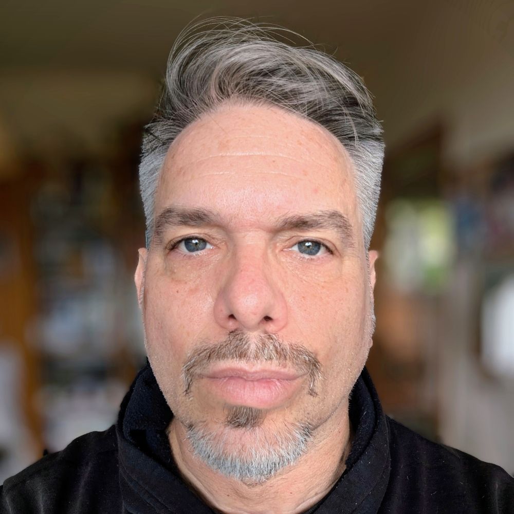 Carlos Oya