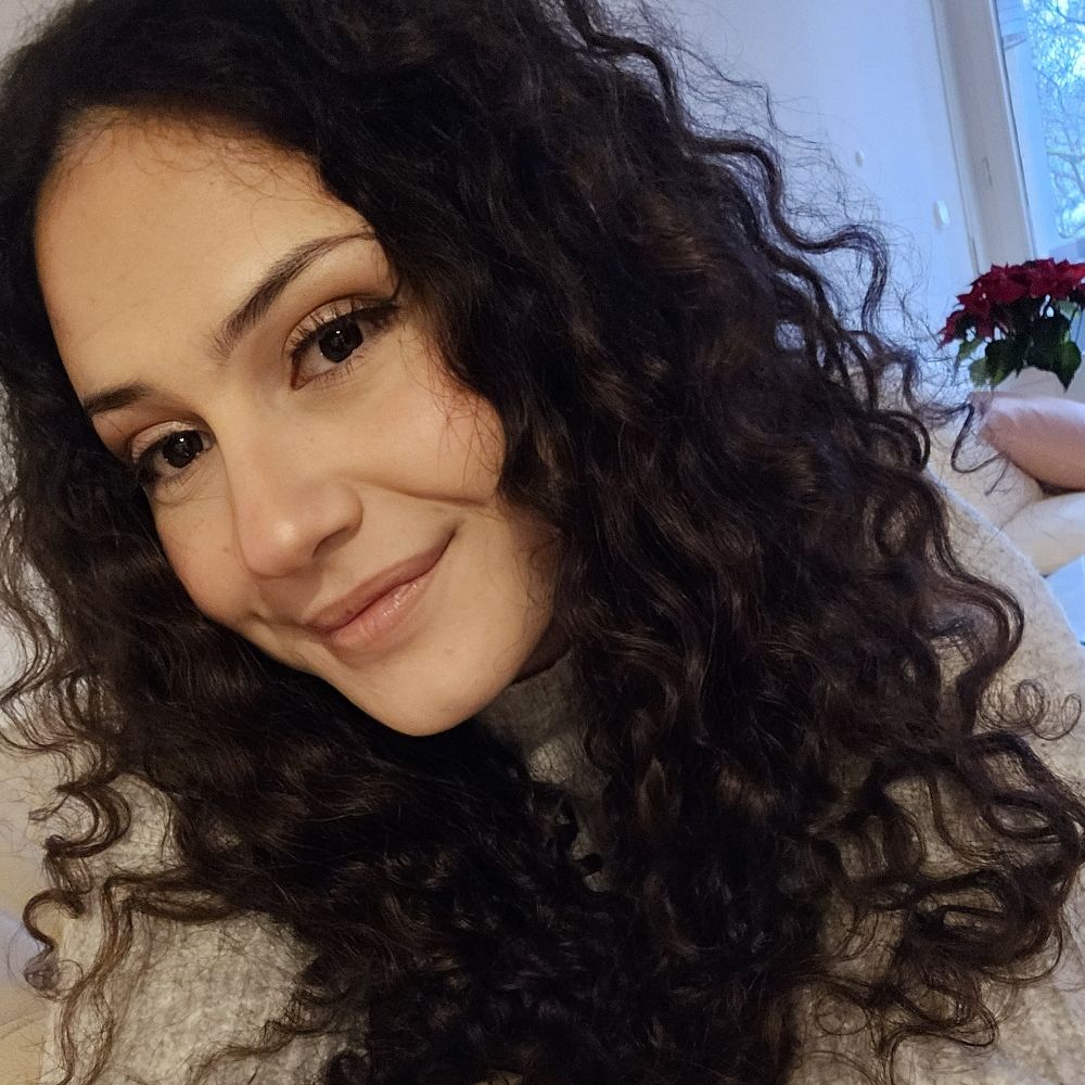 MiaAkaLia