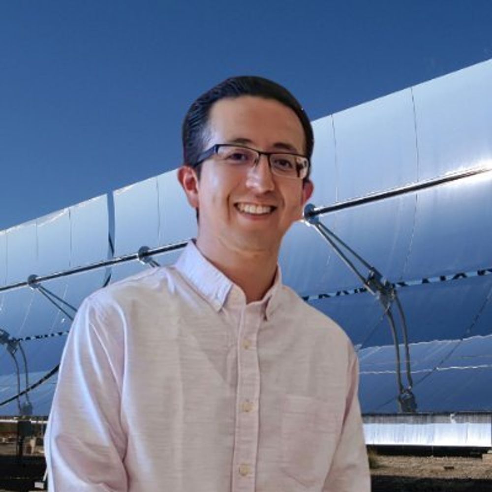 Eduardo Mora