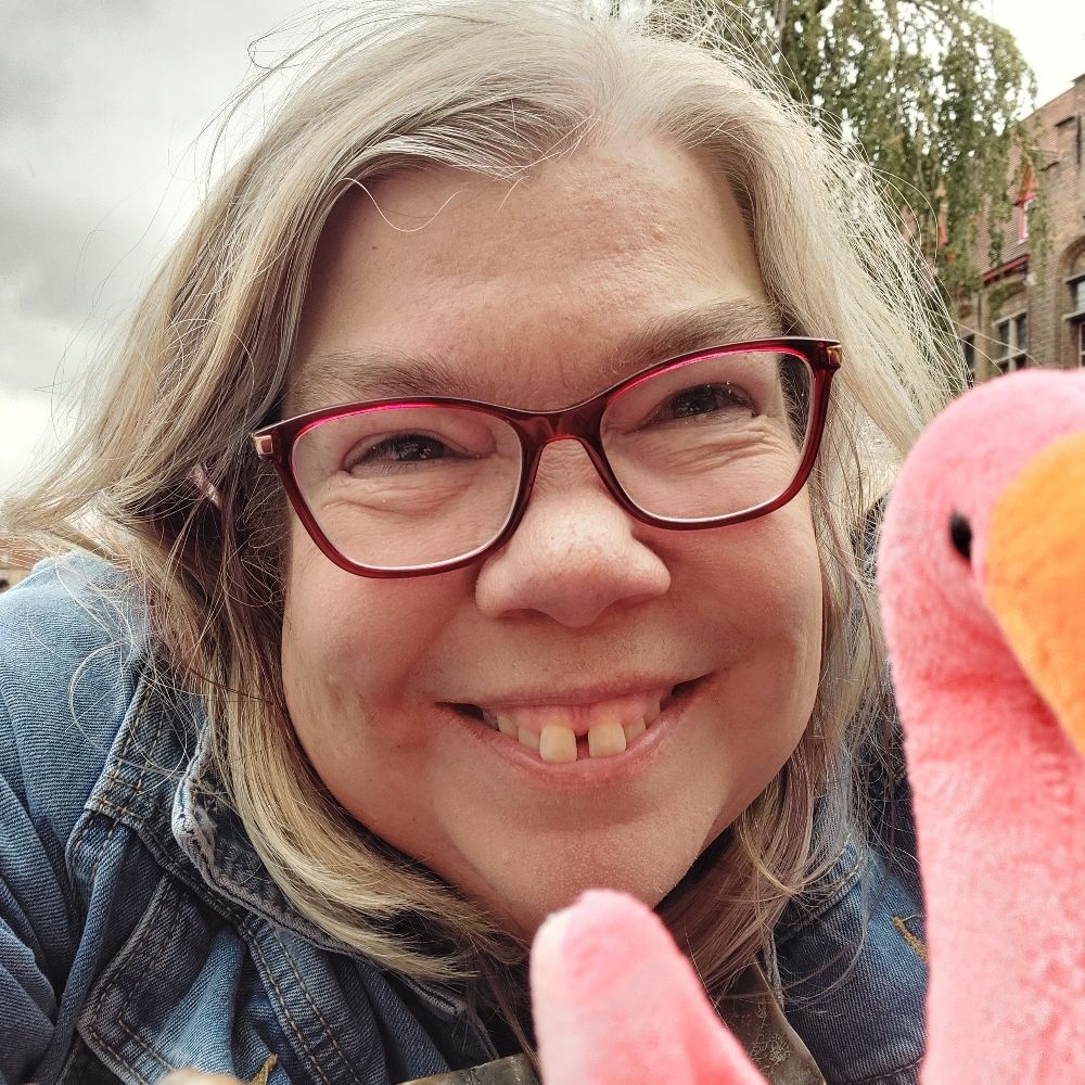 LynneJ