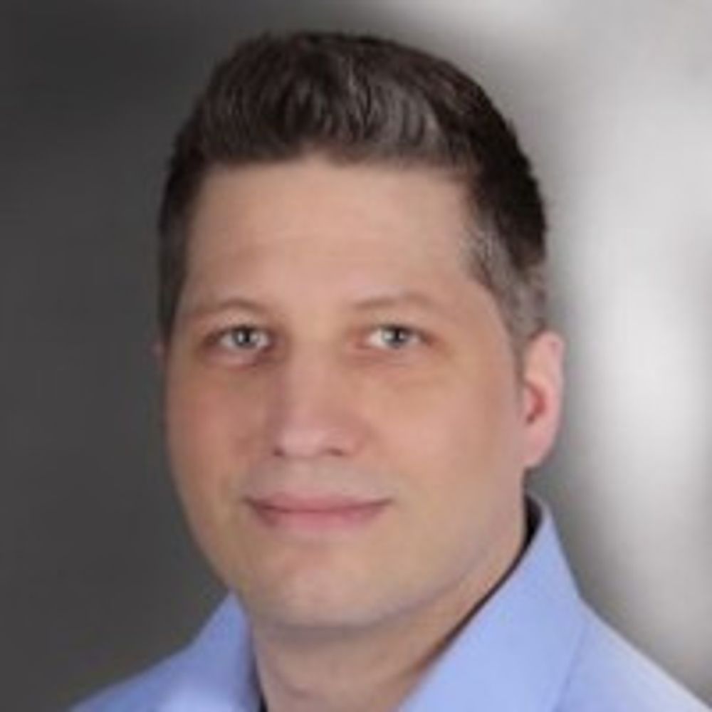 Marcus Pentzek (China Marketing)