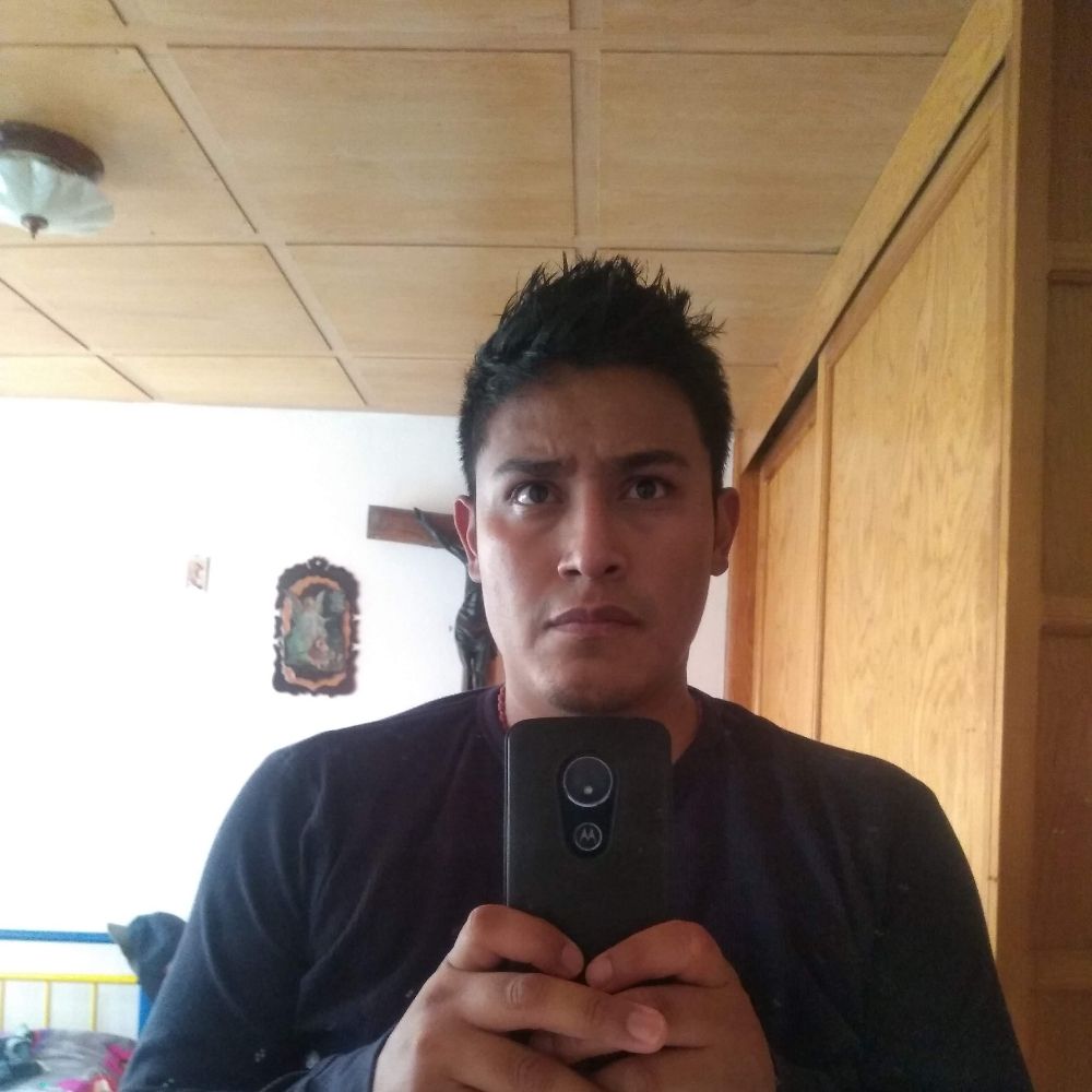 Profile picture alvarohe.bsky.social