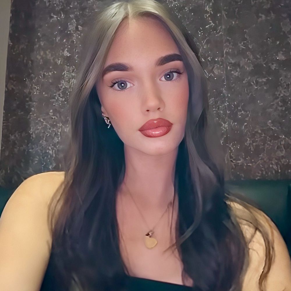 PHOEBE ROSE 💋