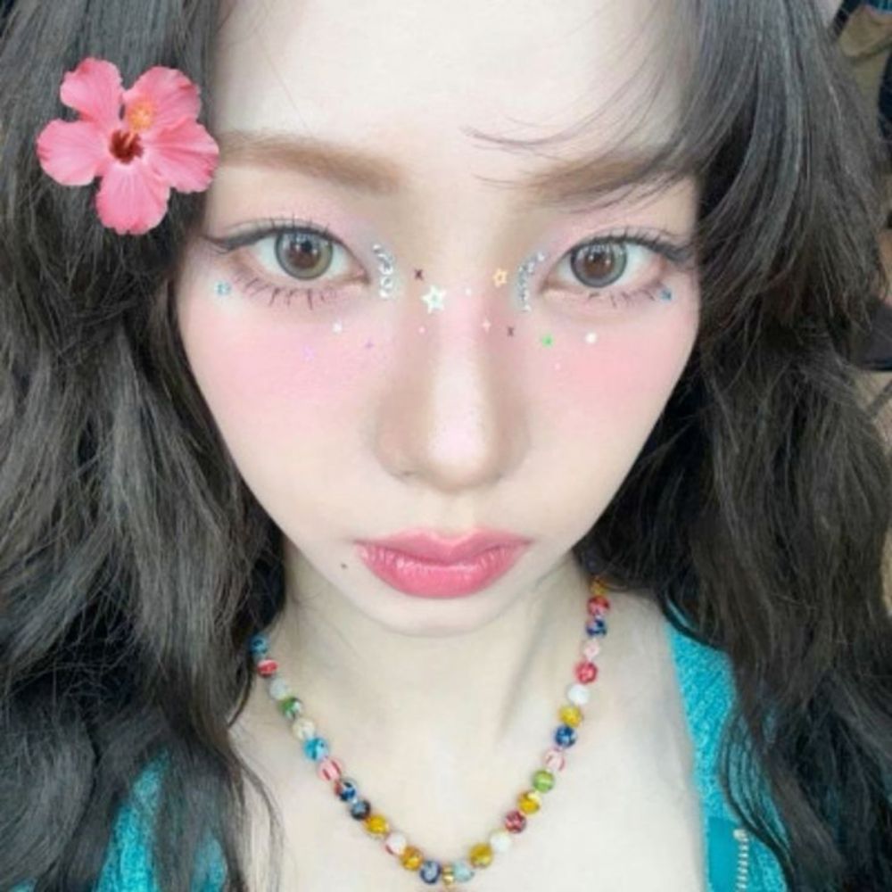 ℬ𝗈꯭𝗈𝗇𝗂𝖾⁷ 🐬  ’ 